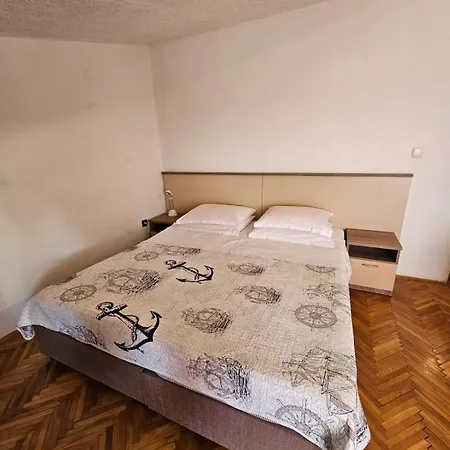 Apartment Nestor *