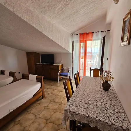 Apartment Nestor *